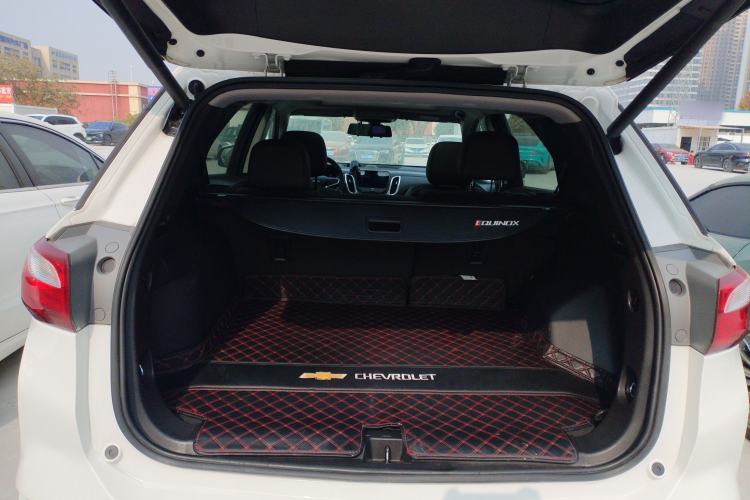 Used Chevrolet Equinox 2019 535T Automatic YuJie Edition China VI
