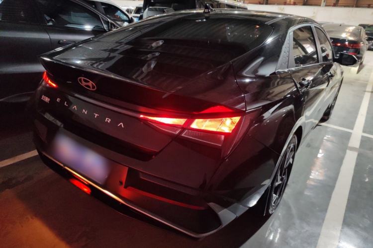 Used Hyundai Elantra 2023 1.5L CVT GLX Elite Edition
