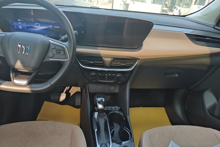 Used Buick Encore PLUS 2023 Smart Fun Edition
