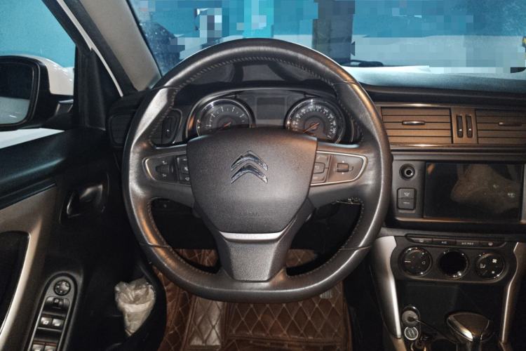 Used Citroen C3-XR 2015 1.6THP Automatic Pioneer Model