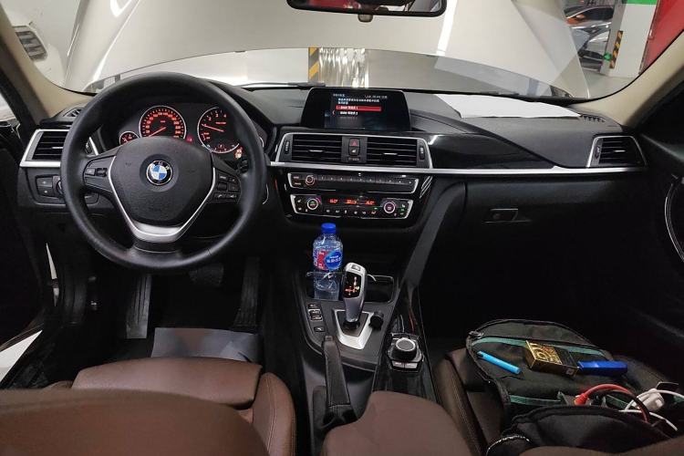 Used BMW 3 Series 2018 320Li Fashion Model
