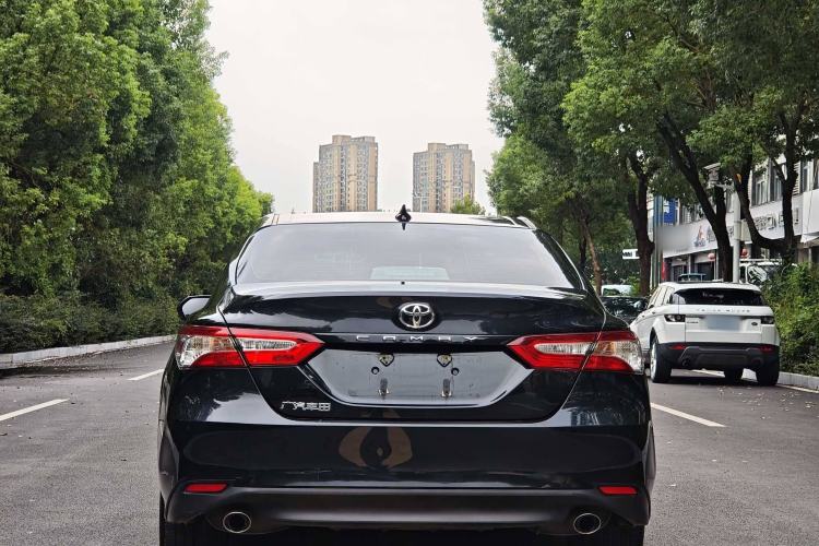 Used Toyota Camry 2023 2.0GVP Premier Edition
