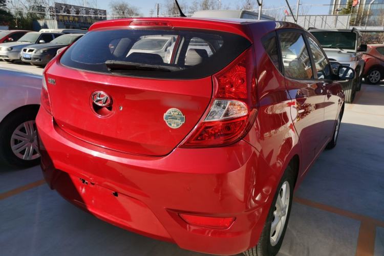 Used Hyundai Verna Ray 2014 1.4L Automatic GLX