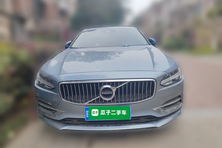 Used Volvo S90 2019 T4 Zhiyi Edition
