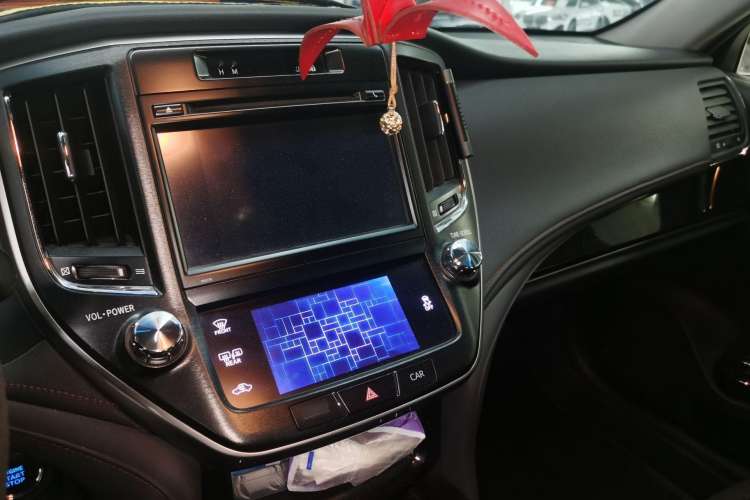 Used Toyota Crown 2015 2.5L Smart Edition
