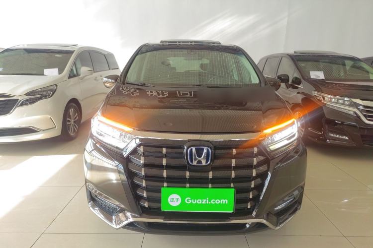 Used Honda Elysion 2022 2.0L eHEV Luxury Edition
