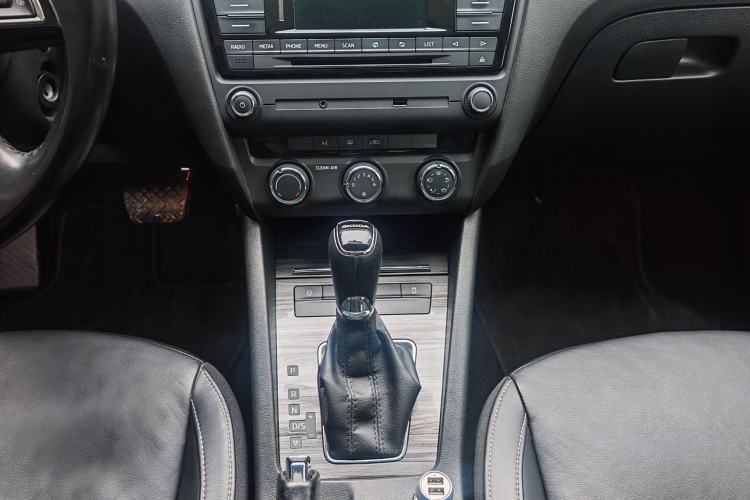 Used Skoda Octavia 2016 1.6L Automatic Smart Drive Edition