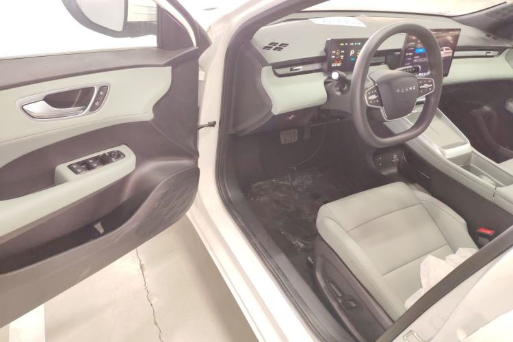 Used Roewe D6 2025 450km Deluxe Edition