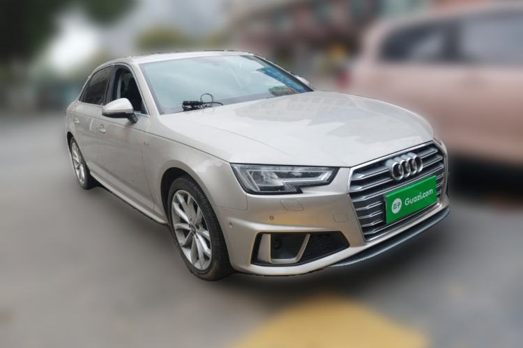 Used Audi A4L 2019 40 TFSI Fashion Edition China VI Emission Standard