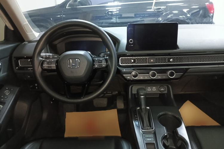 Used Honda Civic 2023 240TURBO CVT Dynamic Edition
