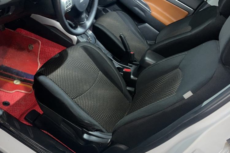 Used Mitsubishi ASX 2013 2.0L CVT Two-Wheel Drive Elite Edition
