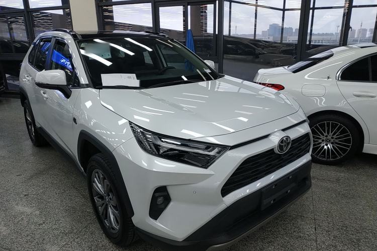 Used Toyota RAV4 2023 2.0L CVT Two-Wheel Drive Fashion Plus Edition