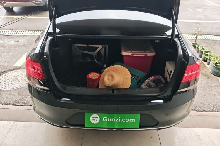 Used Volkswagen Magotan 2018 330TSI DSG Luxury Model