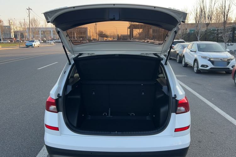 Used Skoda Kamiq 2020 1.5L Automatic Comfort Edition
