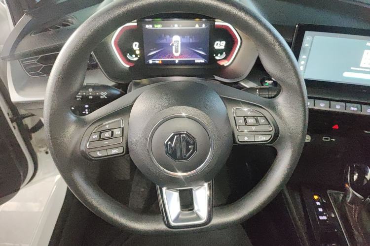 Used MG 5 2021 180 DVVT CVT Youth Luxury Edition
