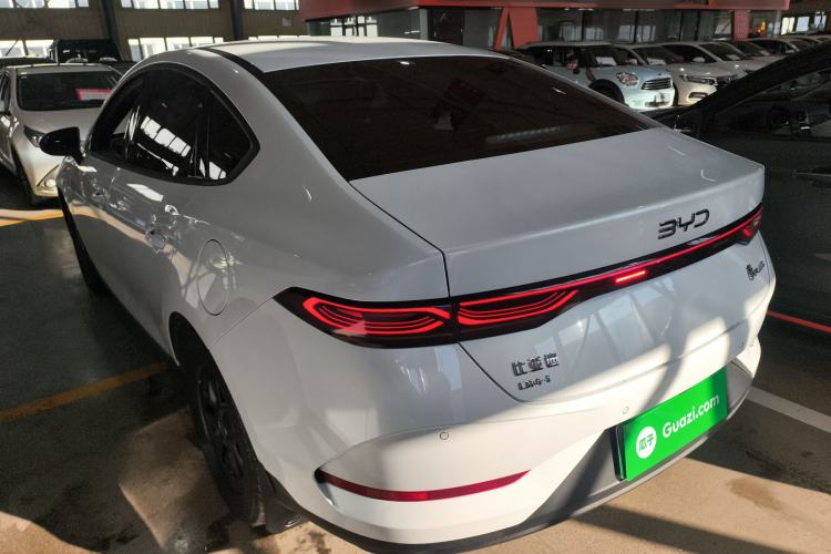 Used BYD Qin PLUS 2025 DM-i Smart Drive 55KM Leading Model