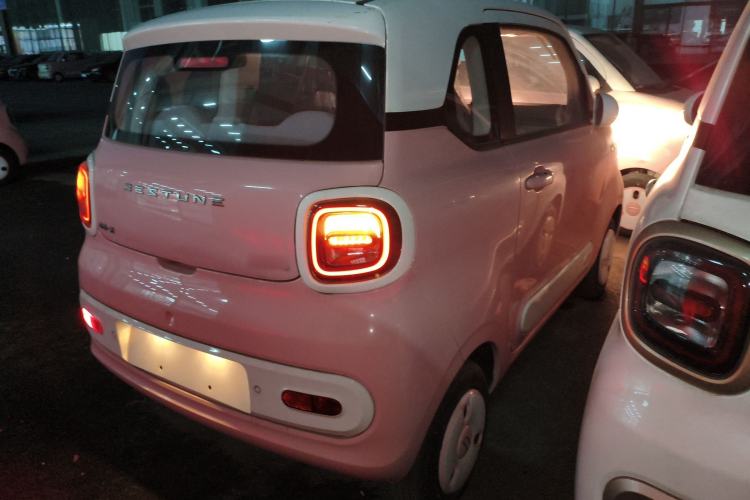 Used Bestune Pony 2024 170km Range Energizing Horse
