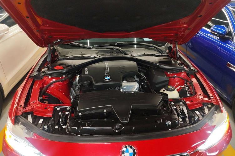 Used BMW 3 Series 2015 320Li Fashion Model
