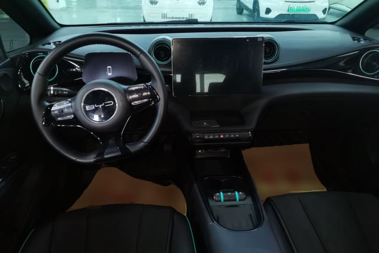 Used BYD Dolphin 2024 Honor Edition 420km Fashion Version
