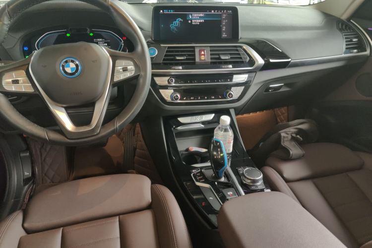 Used BMW iX3 2021 Updated Leading Edition
