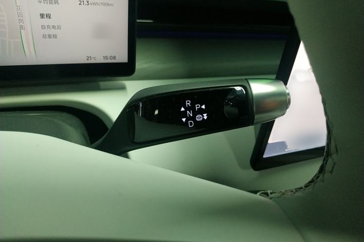 Used XPeng X9 2025 650 Long-Range Max
