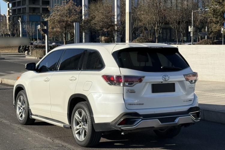 Used Toyota Highlander 2017 2.0T Four-Wheel Drive Luxury Edition 7 Seats
