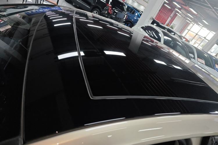 Used Volkswagen Golf 2017 1.6L Automatic Comfort Million-Vehicle Anniversary Edition