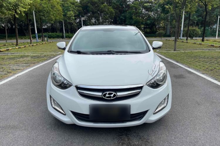 Used Hyundai Elantra 2015 1.6L Automatic Leading Model
