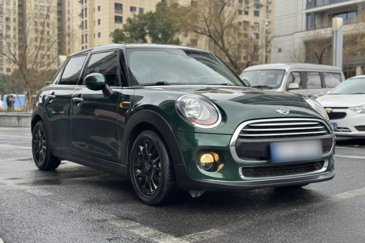 Used  MINI 2016 1.2T ONE Pioneer Edition Five-Door Version

