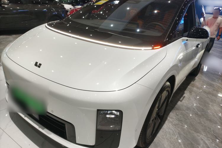 Used Li Auto Li Auto i8 2025 Model Standard Version