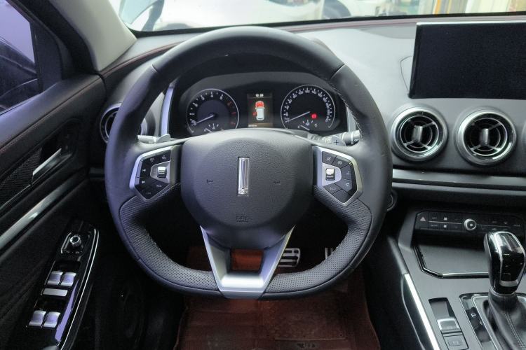 Used Wey VV5 2017 2.0T Ultra-Luxury Version
