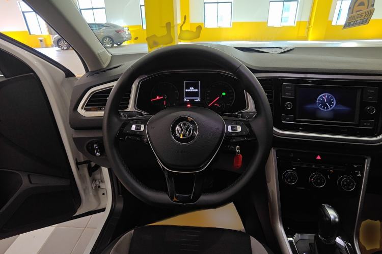 Used Volkswagen T-ROC 2020 280TSI DSG Two-Wheel Drive Advanced Version
