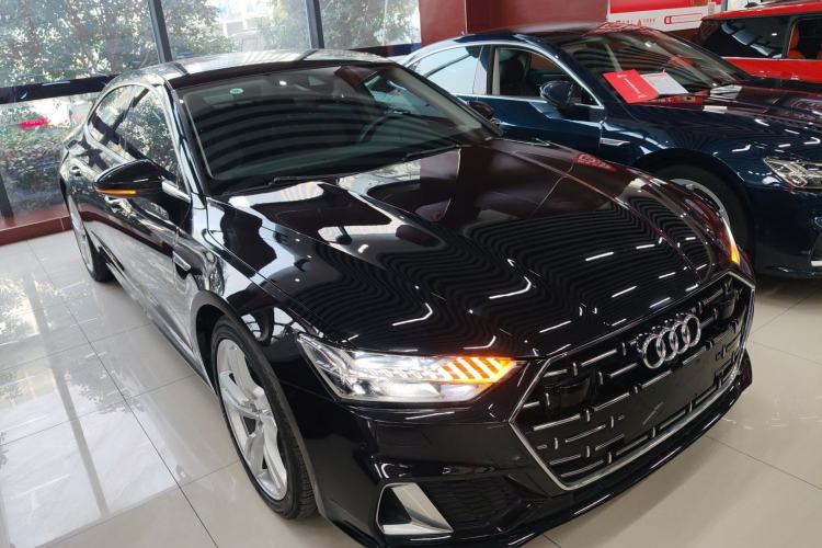 Used Audi A7L 2022 45 TFSI S-line Dream-Building Edition

