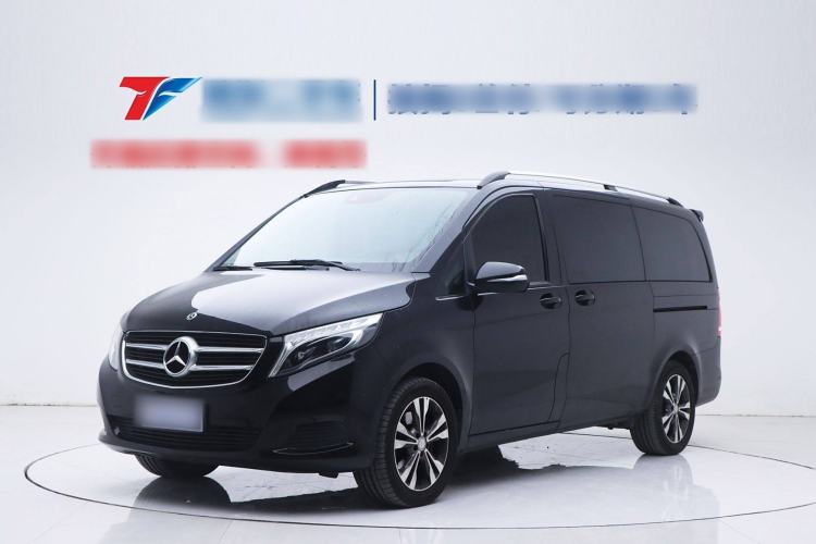 Used Mercedes-Benz V-Class 2017 V 260 Avantgarde Edition
