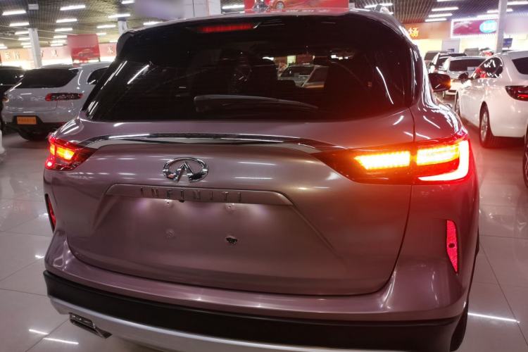 Used Infiniti QX50 2018 2.0T Two-Wheel Drive Fashion Edition