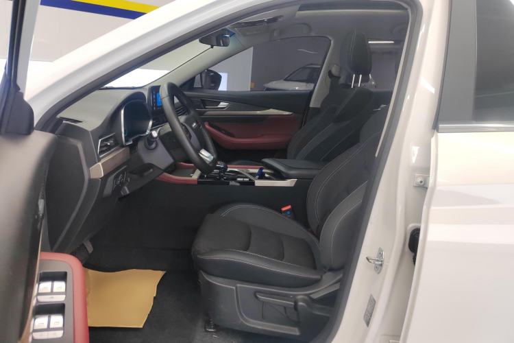 Used JETOUR X70 2023 1.5T DCT Dream Edition 5 Seats
