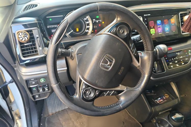 Used Honda Elysion 2016 2.4L Luxury Edition
