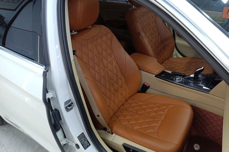 Used BMW 3 Series 2015 320Li Luxury Design Package
