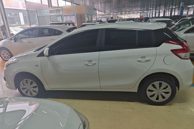 Used Toyota YARiS L 2015 1.5E Automatic Charm Edition