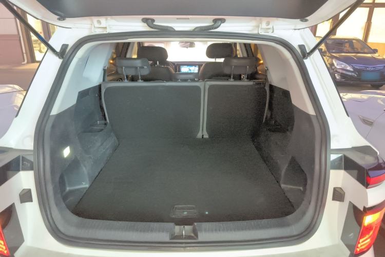 Used Baojun RM-5 2019 1.5T Manual Elite Version with 24-Hour Online Service 5 Seats
