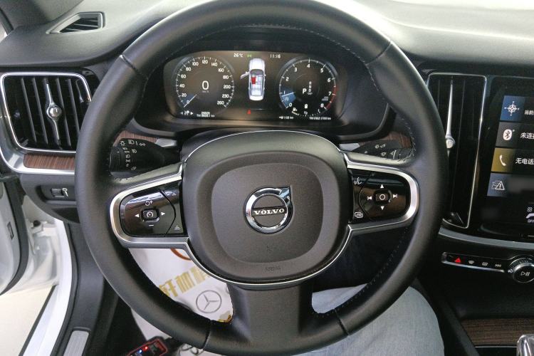 Used Volvo S60 2022 B4 Zhiyuan Luxury Edition
