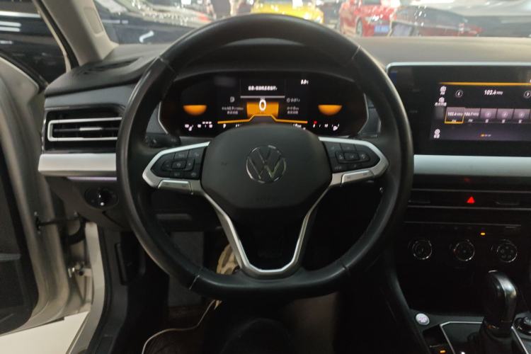 Used Volkswagen Lavida 2023 300TSI DSG Full-Comfort Edition
