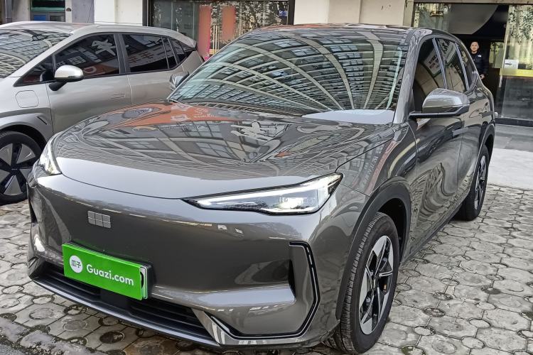 Used  E5 2024 530km Long-Range Version
