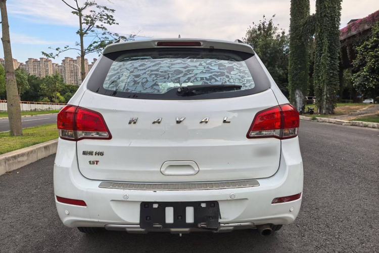 Used Haval H6 2016 Upgraded Model 1.5T Automatic Two-Wheel Drive Elite Version
