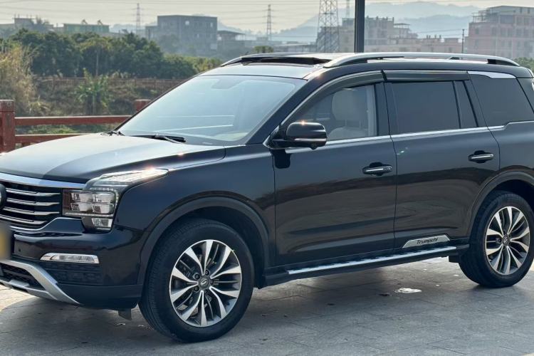 Used GAC Trumpchi GS8 2017 320T Two-Wheel Drive Luxury Smart Connectivity Version (7 Seats)