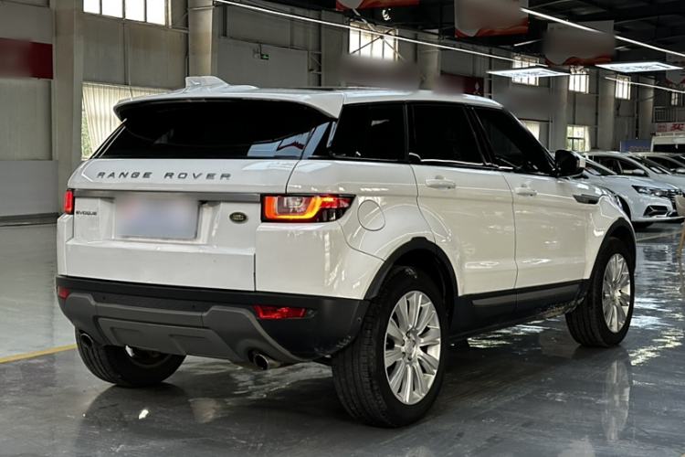 Used Land Rover Range Rover Evoque 2018 240 PS SE Smart Brilliance Edition
