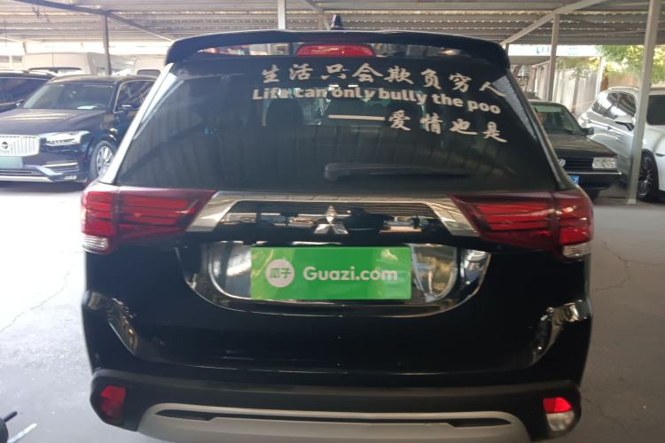 Used Mitsubishi Outlander 2020 2.0L Two-Wheel Drive Enjoyment Version 5 Seats
