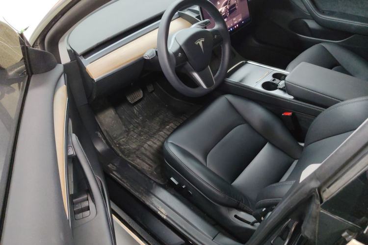 Used Tesla Model 3 2022 Rear-Wheel-Drive Version
