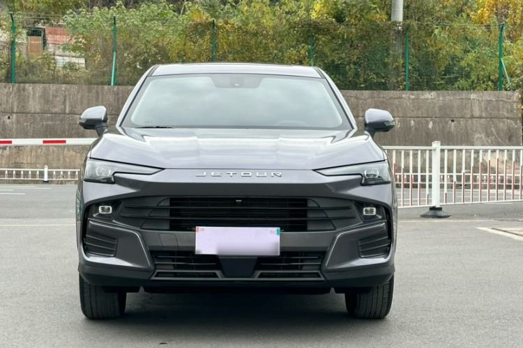 Used JETOUR Dashing 2025 1.5T DCT Luxury Edition
