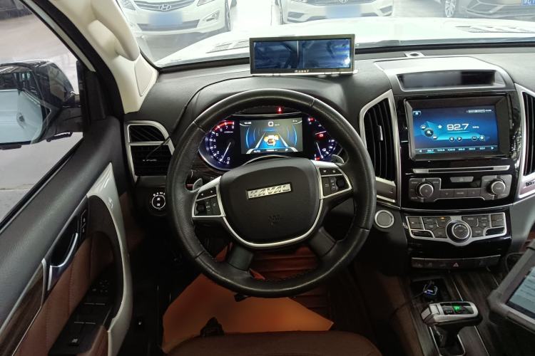 Used Haval H9 2017 2.0T Gasoline 4x4 Comfort Edition 5 Seats